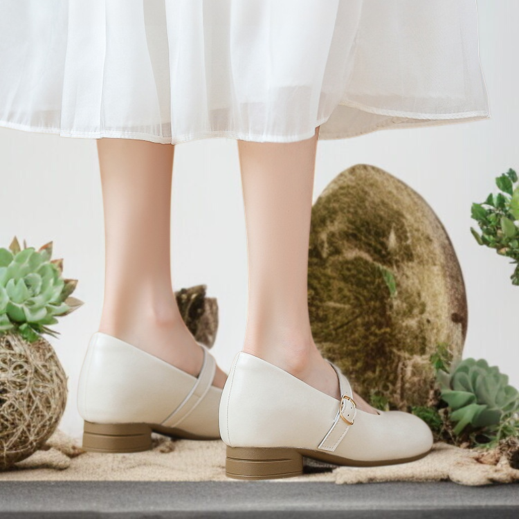 フェアリースタイルの上品なメリージェーンシューズ（女性用）2025年秋新作、シングルストラップのラウンドトゥシューズ（スカート付き）