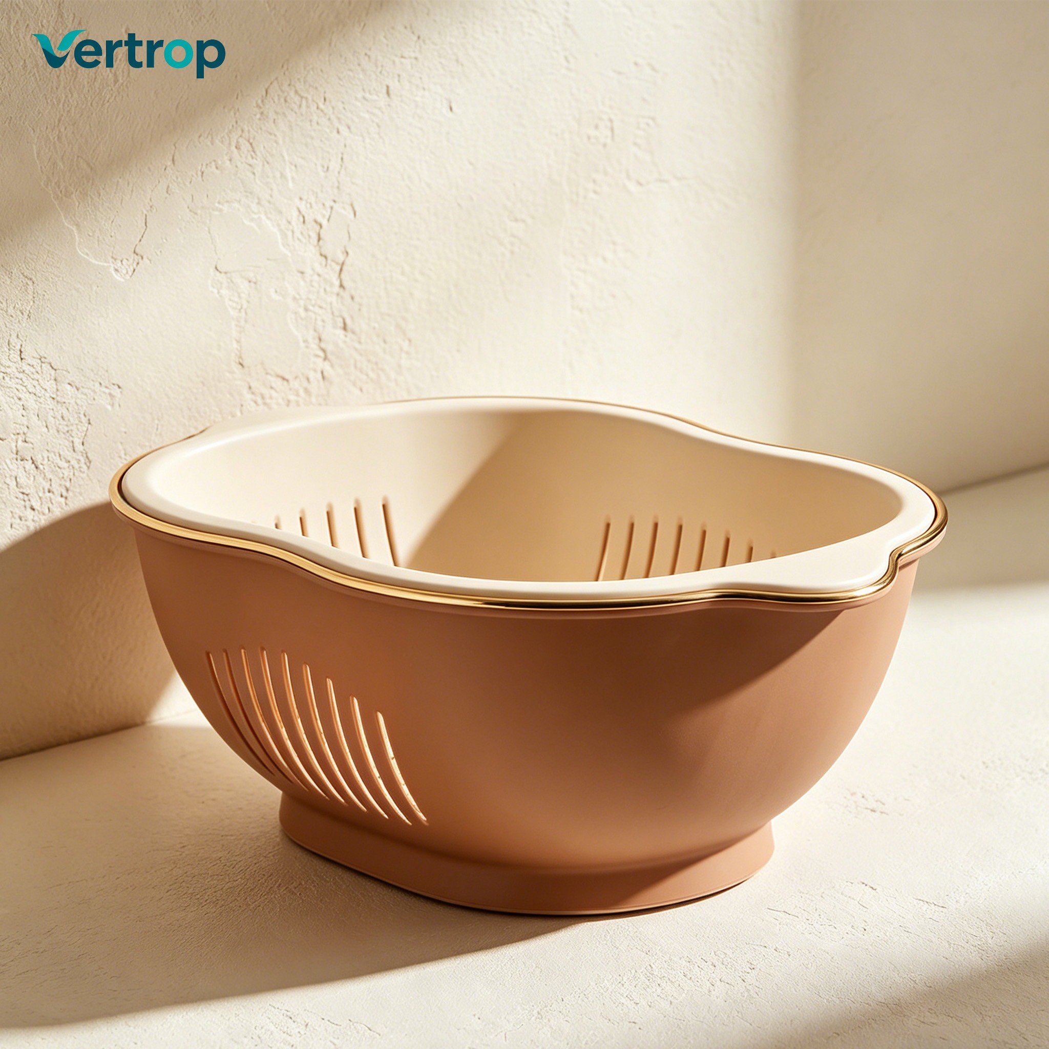 Stackable colander baskets for efficient storage