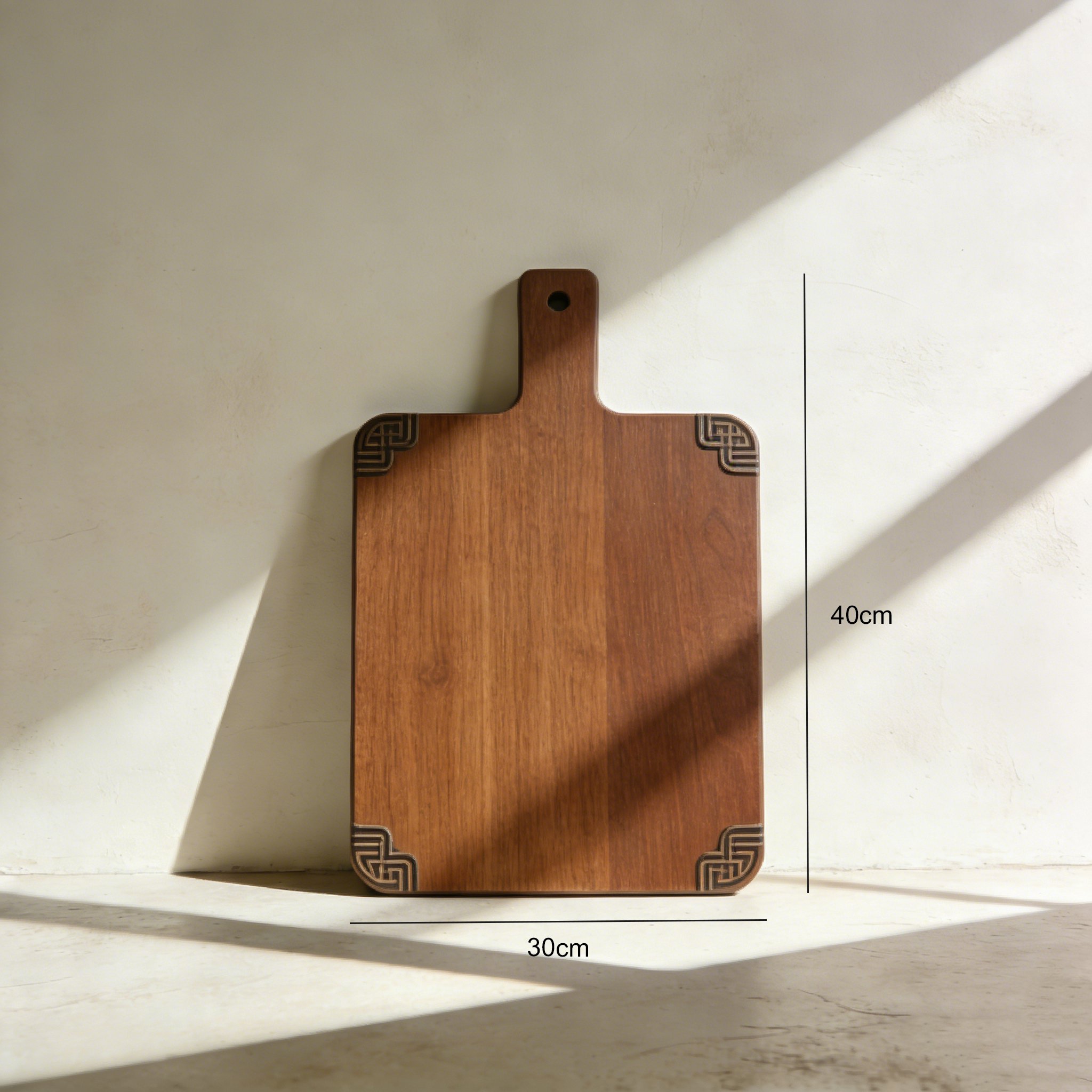 抗菌性に優れた木製まな板