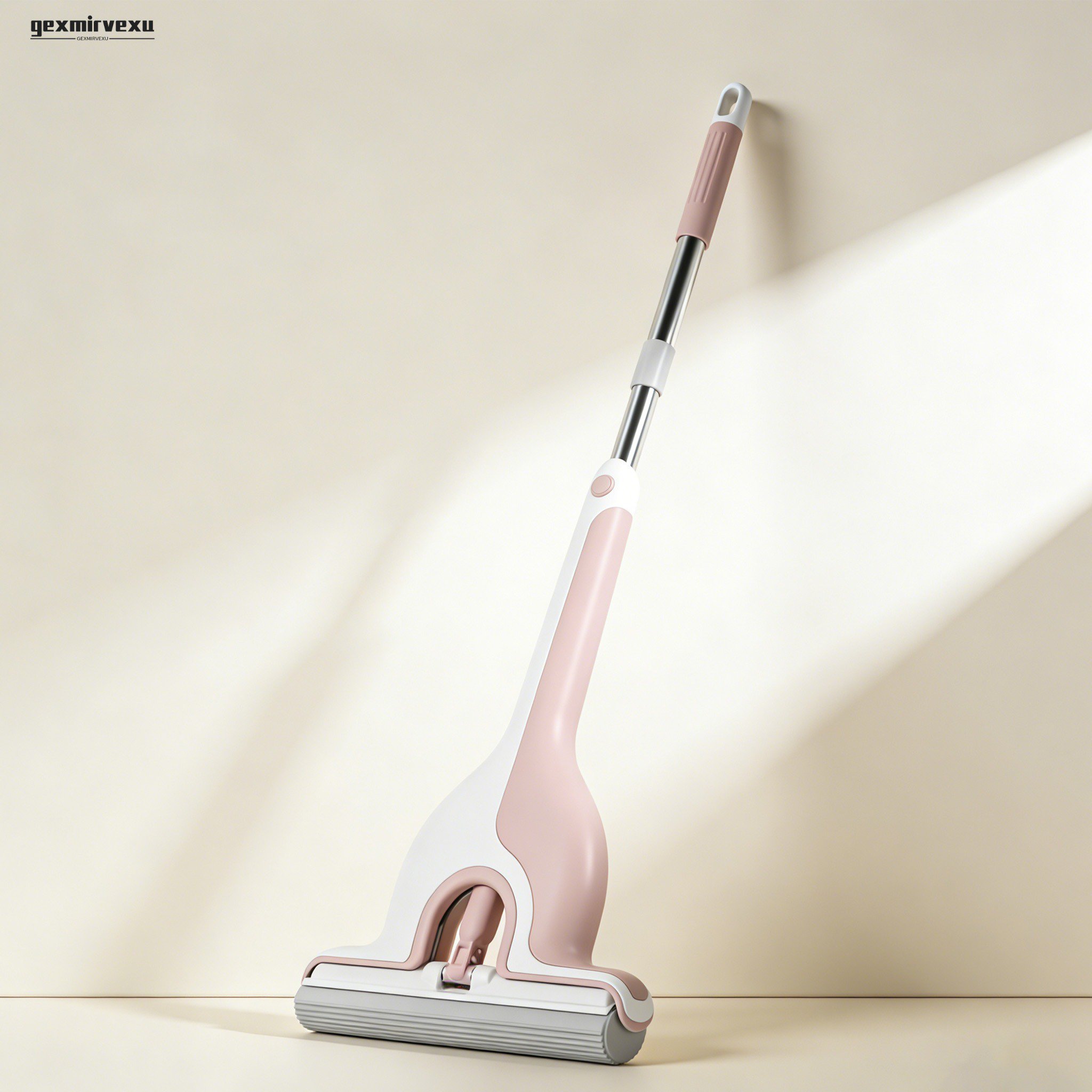 다목적 걸레로 바닥 청소하는 모습