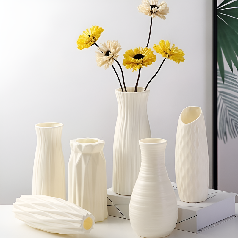 Simple decorative vase