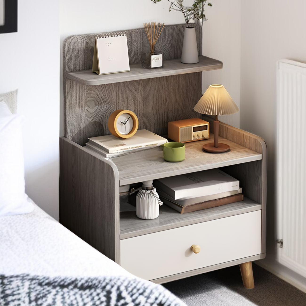 モダンでシンプルな小型ベッドサイドキャビネット