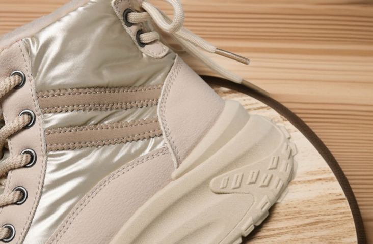 加絨高幫防風厚底鞋高幫防風特寫