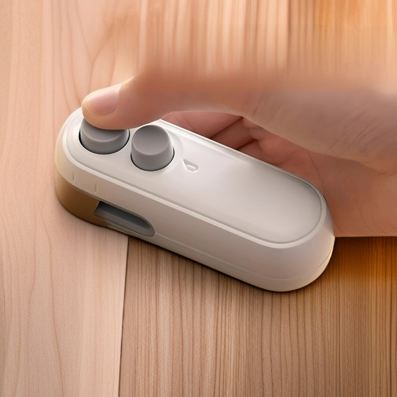 Mini Handheld Magnetic Bag Sealer for Snack Storage, Simple and Easy to Use