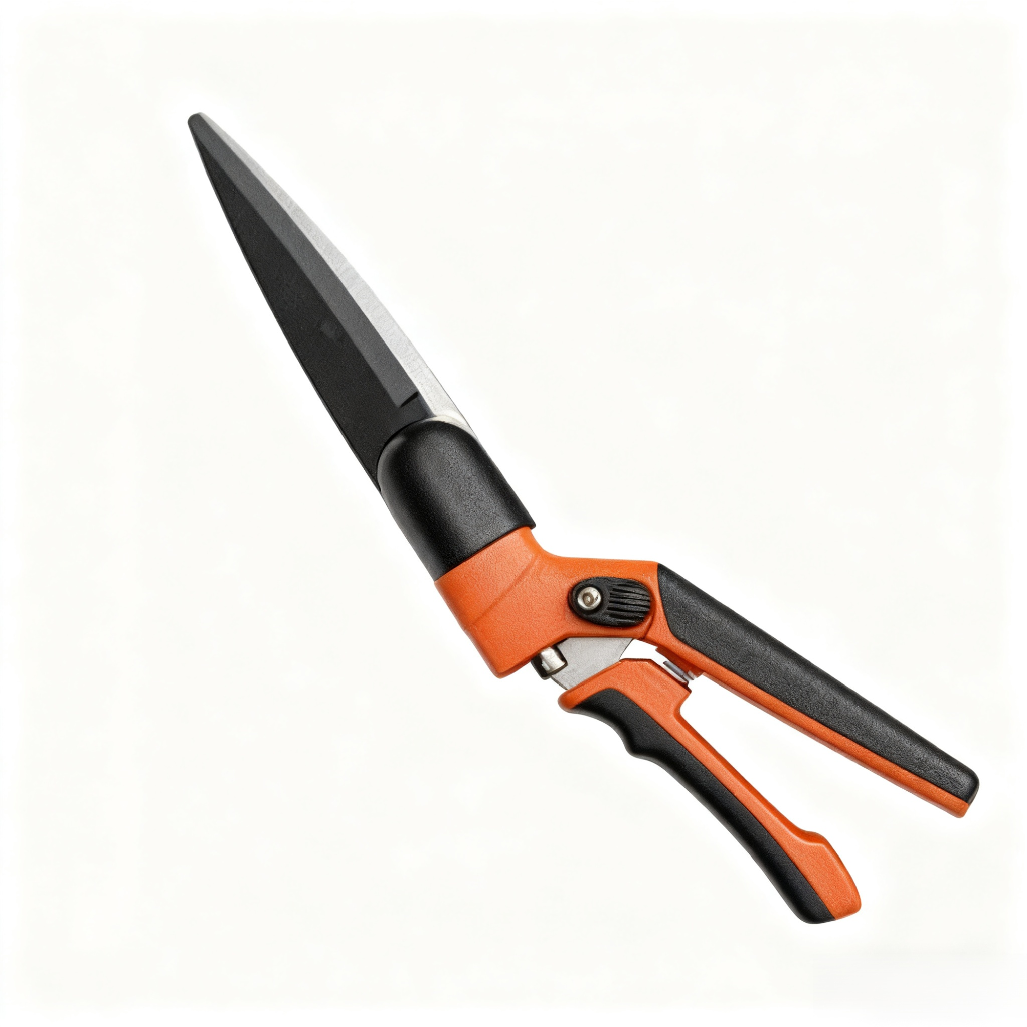 강력한 정원 도구: 가지치기 가위, 잔디 깎는 기계