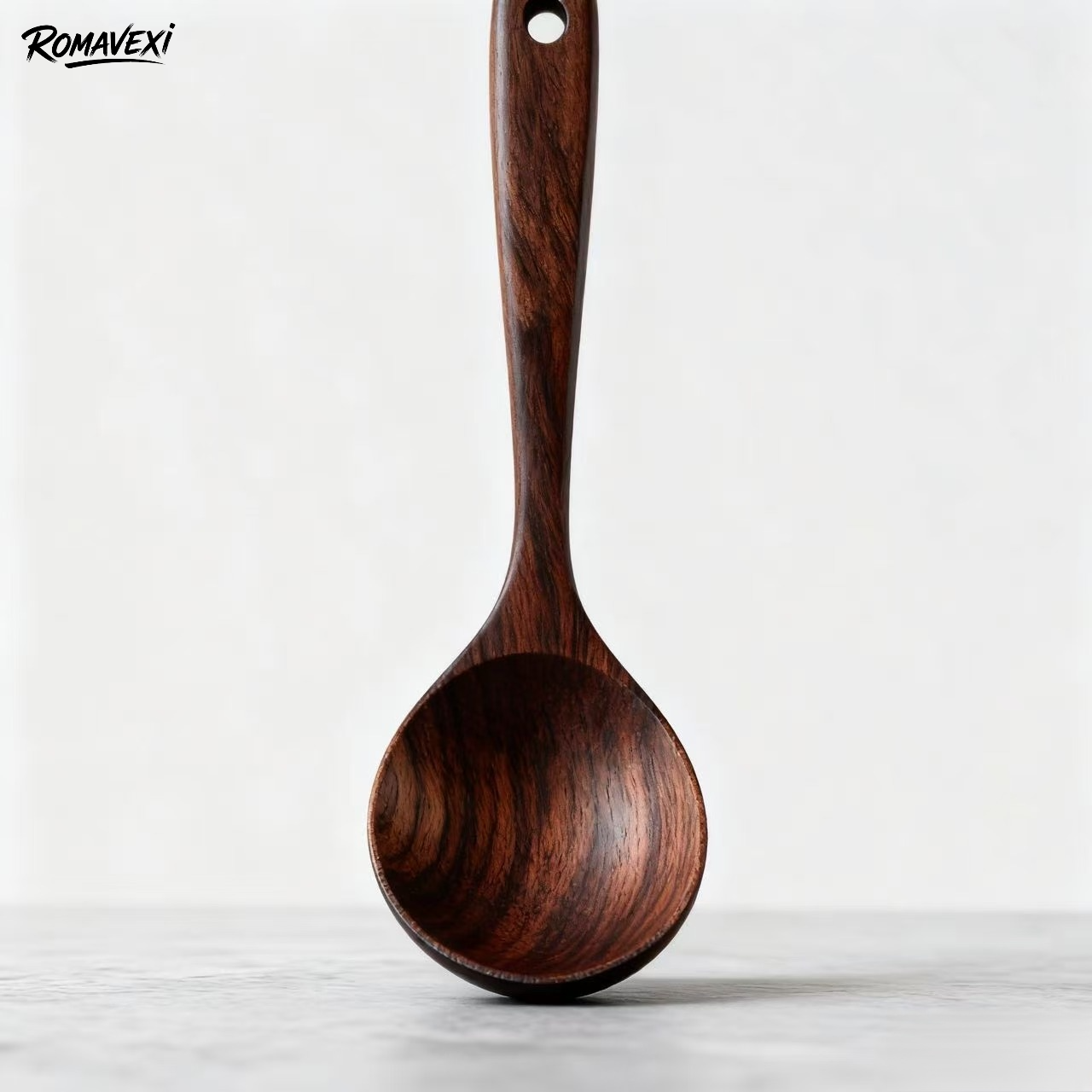 ナチュラルウッドのカトラリーで食卓を彩る