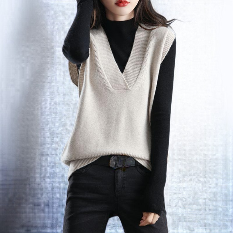 柔らかく繊細なセーターベスト
