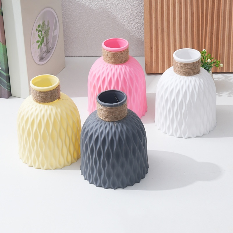Einfache und langlebige Ananas-Kunststoffvase für Zuhause