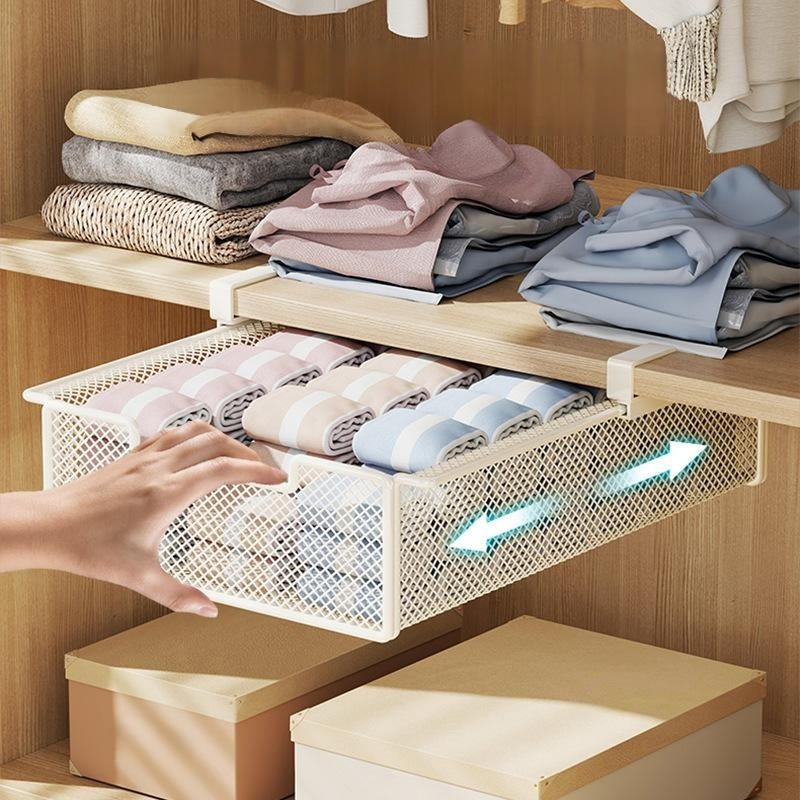Pull out partition wardrobe