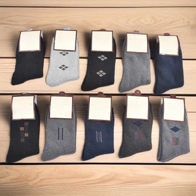 メンズミドル丈ソックス