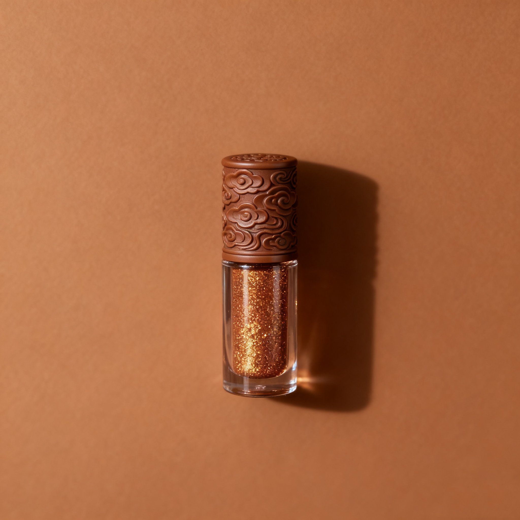 อายแชโดว์กลิตเตอร์แบบน้ำเนื้อวาวสำหรับแต่งตา