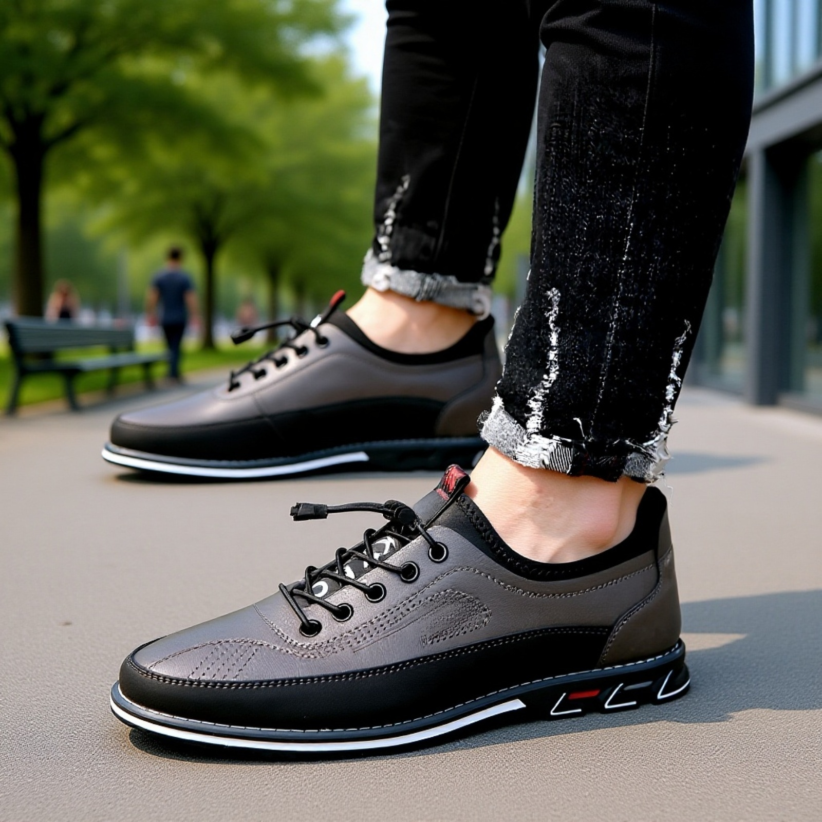 세련된 디자인의 남성용 화이트 운동화