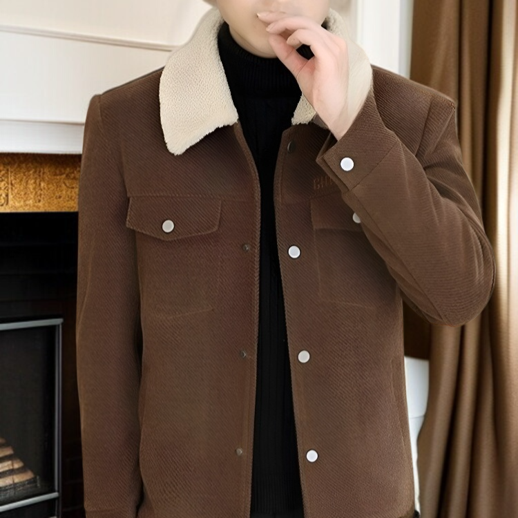 스타일리시한 남성용 패션 긴팔 점퍼 착용 이미지