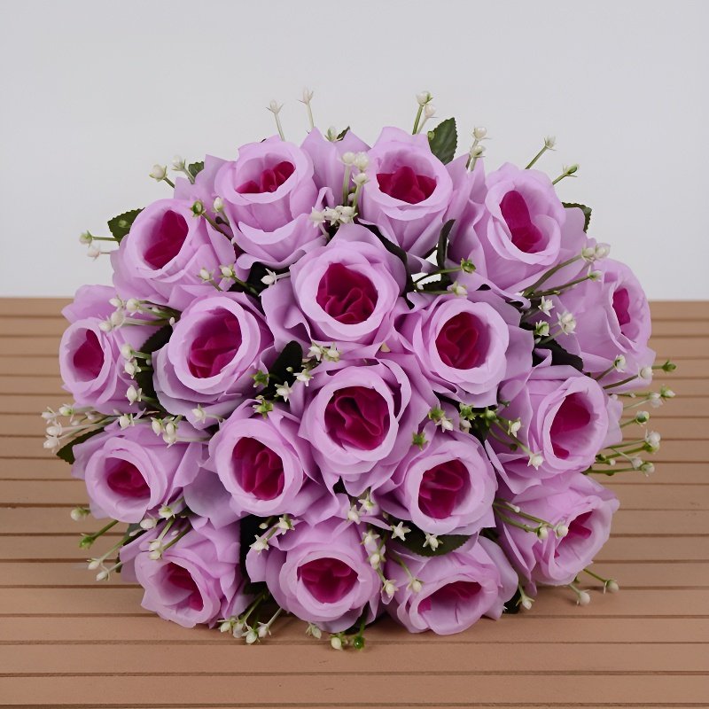 Handgemachter Seidenrosenstrauß