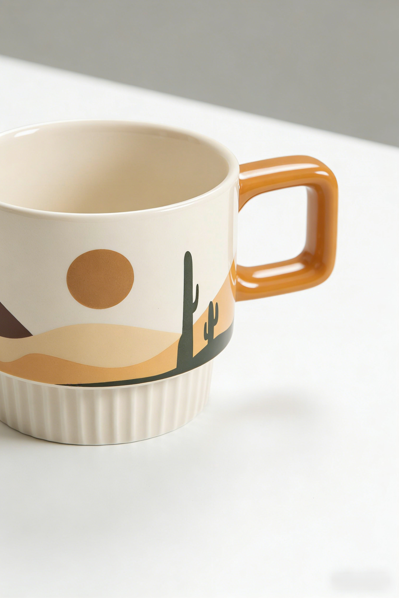 Filiżanka do kawy z wygodnym uchwytem