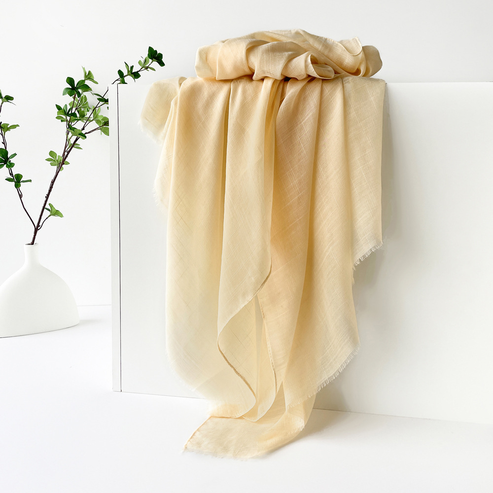 Pañuelo Monocromático de Algodón Bambú con Flecos Cortos