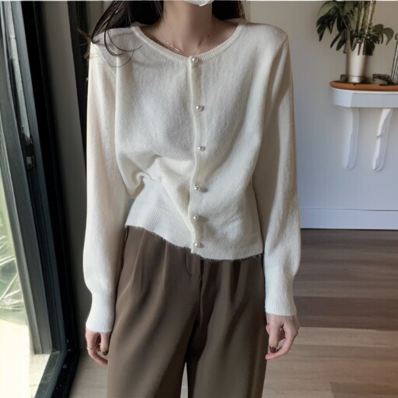 여성 니트 가디건 긴팔 솔리드 상의 진주 버클 여성 봄가을 라운드 니트 가디건 부드러운 니트 코트