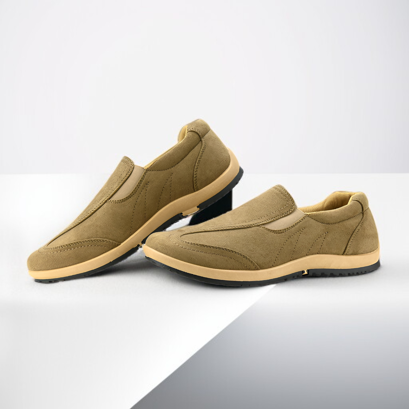 メンズカジュアルソフトソールスリッポンシューズ