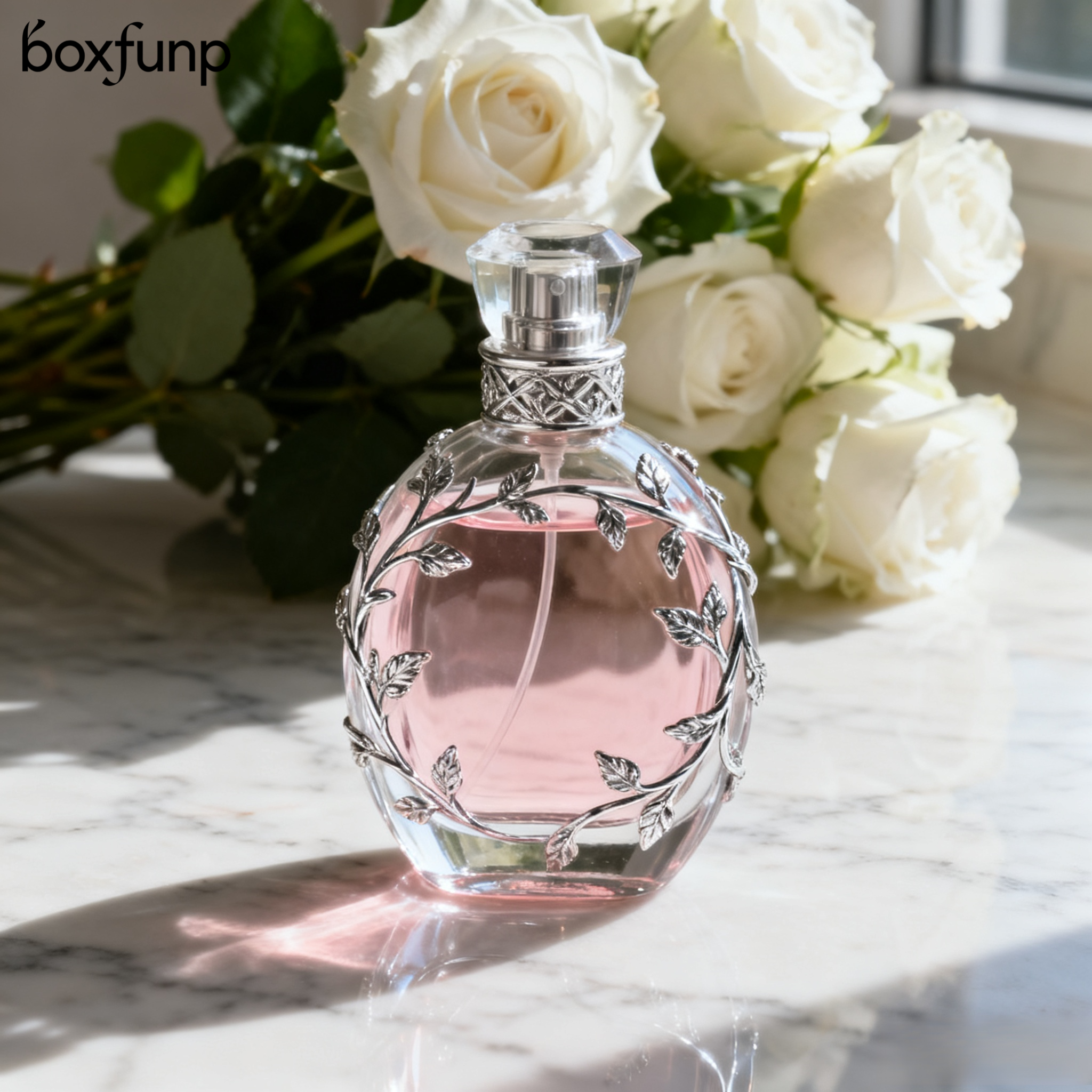 로즈 향수 병 디자인