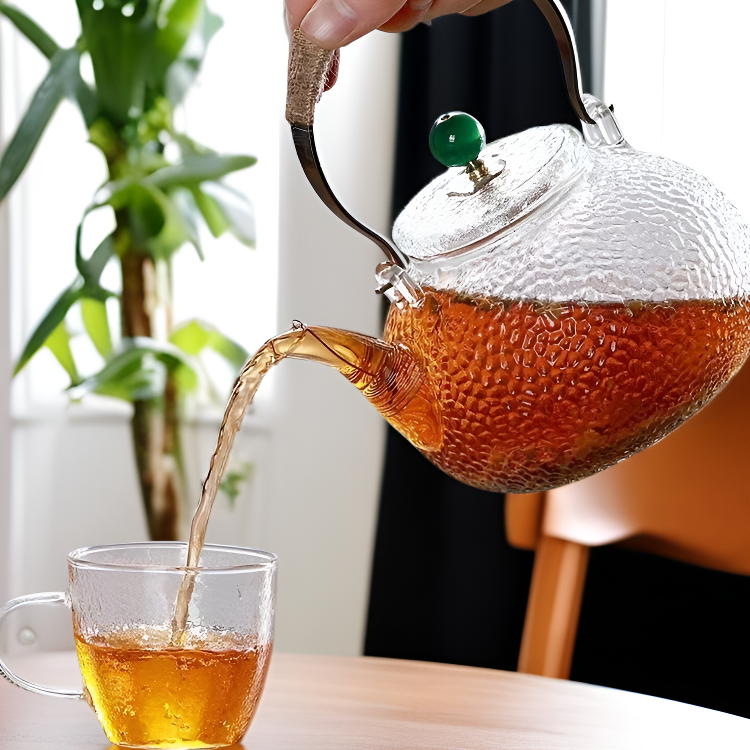 Teapot made of borosilicate glass