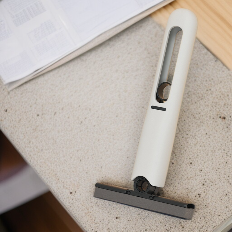 Household multifunctional small portable handfree mop