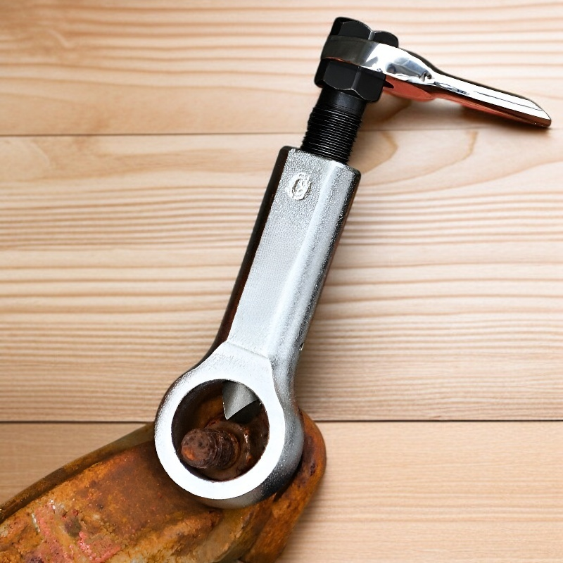 قاطع صواميل يدوي عالمي لإزالة الصواميل الصدئة