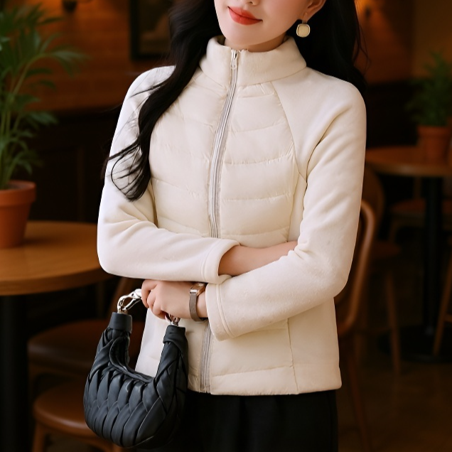 여성 화이트 슬림 하이넥 패딩 아우터