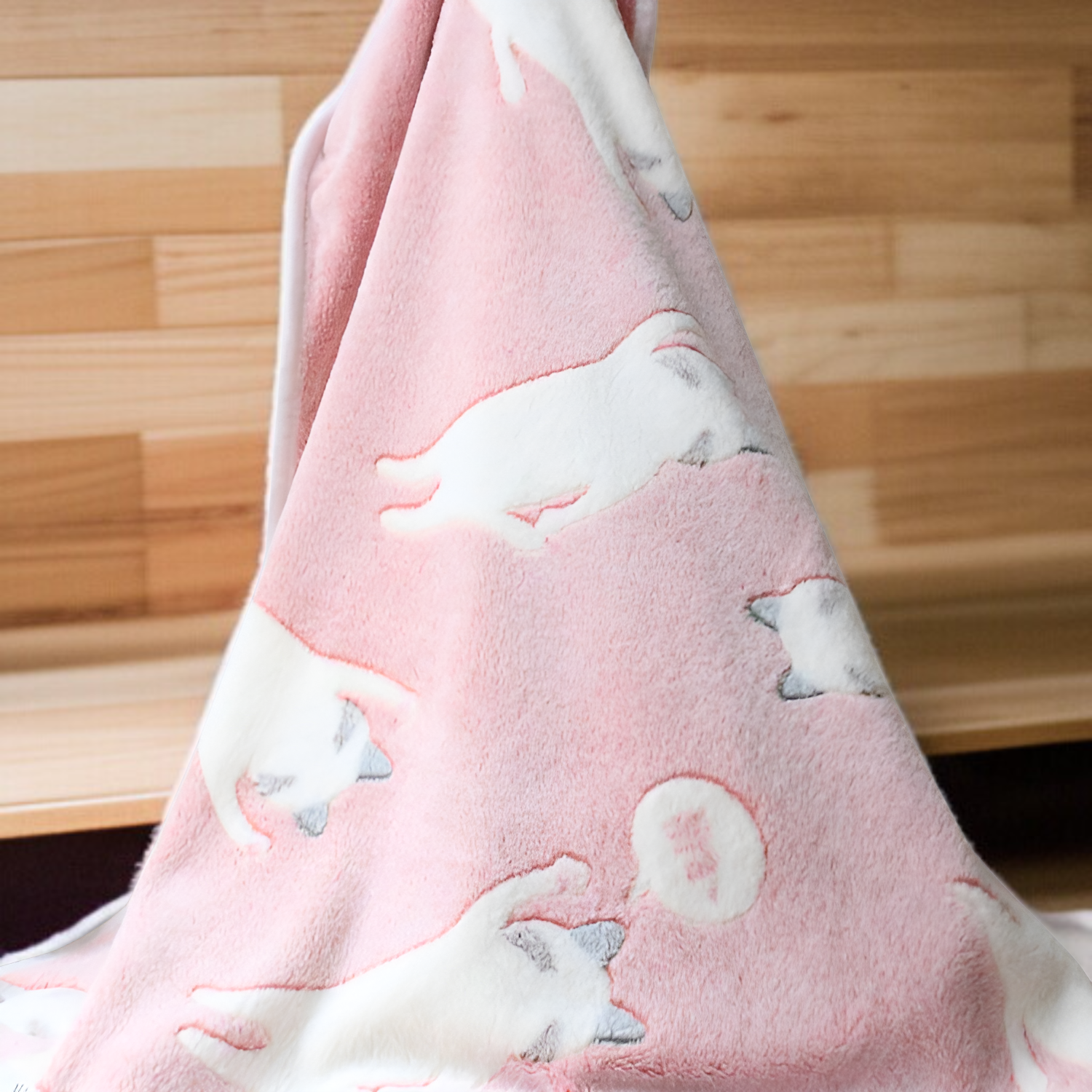 Cute Cat Design Flannel Blanket, For Home and Office Use