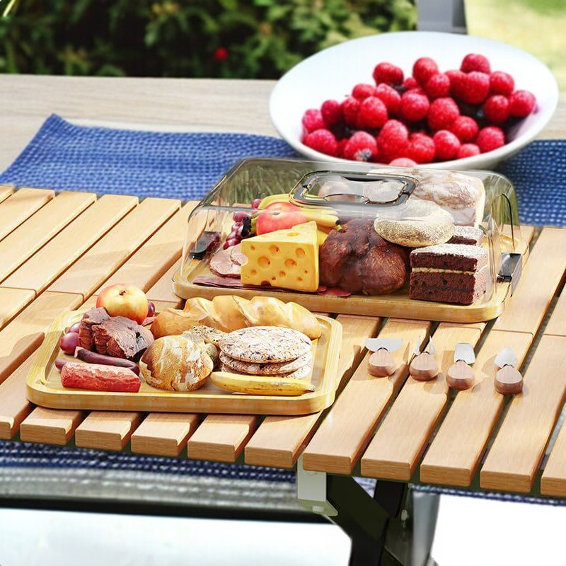 고급스러운 실목 트레이 인테리어 활용 예시