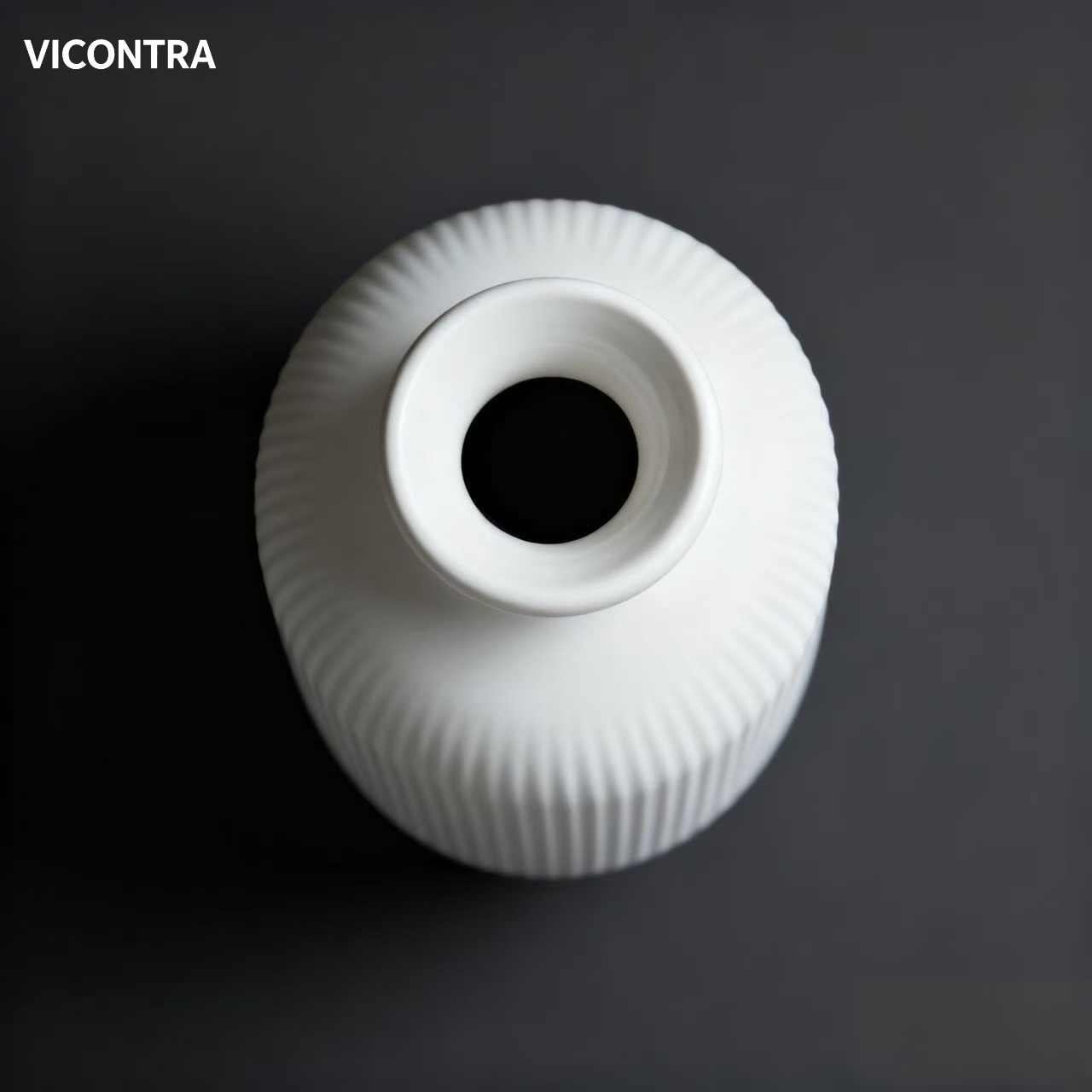 빈티지 스타일의 예술적인 꽃병, 고급 장식품 (2개)