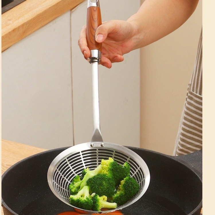 不鏽鋼加厚木柄隔熱漏勺 