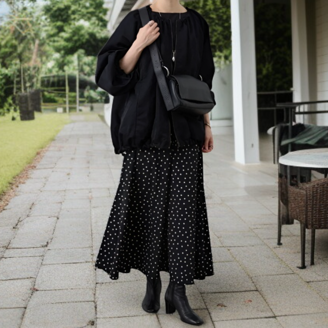美脚効果があるハイウエストスカート着用例