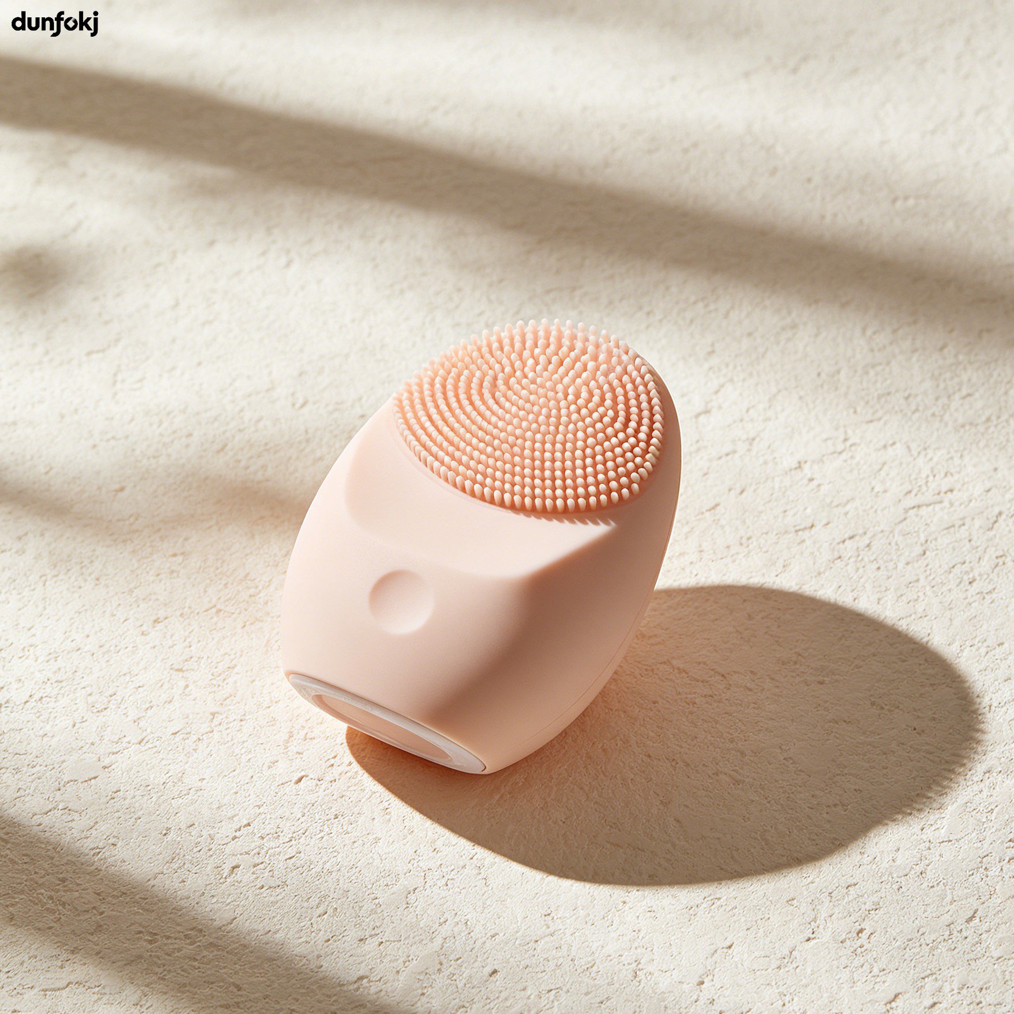 Exfoliating facial brush with soft bristles