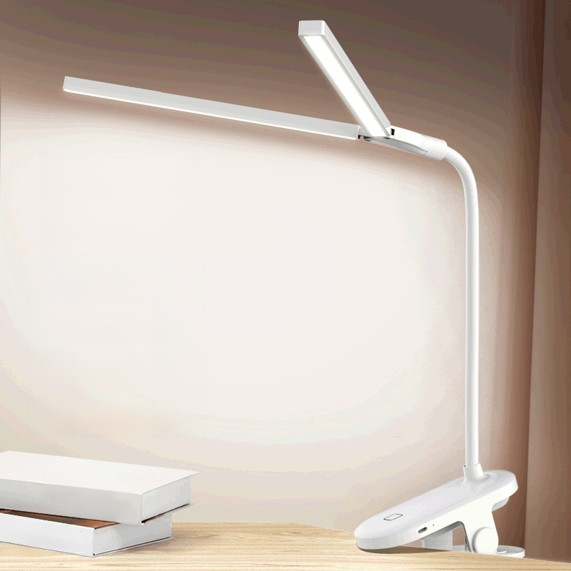 Dobíjecí stolní lampa chránící oči