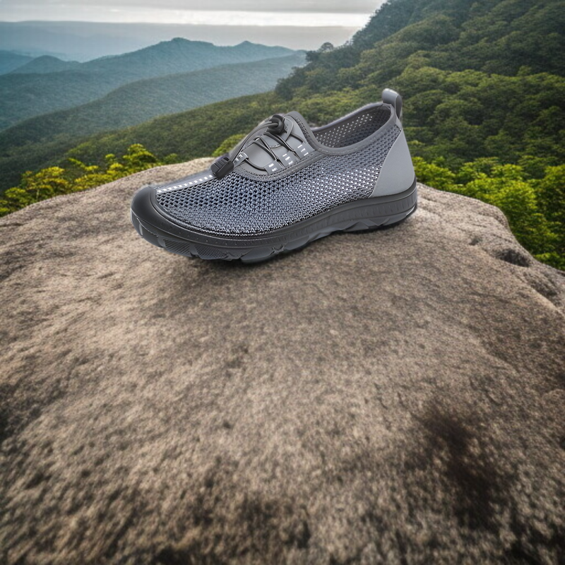 夏の古い北京布靴メンズ中空メッシュ靴通気性中年と高齢者の靴お父さんメッシュ靴ソフト底滑り止め靴カジュアルウォーキングシューズ