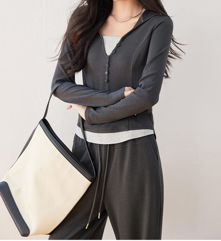 캐주얼 무드 찹쌀 투피스 세트 착용 모습