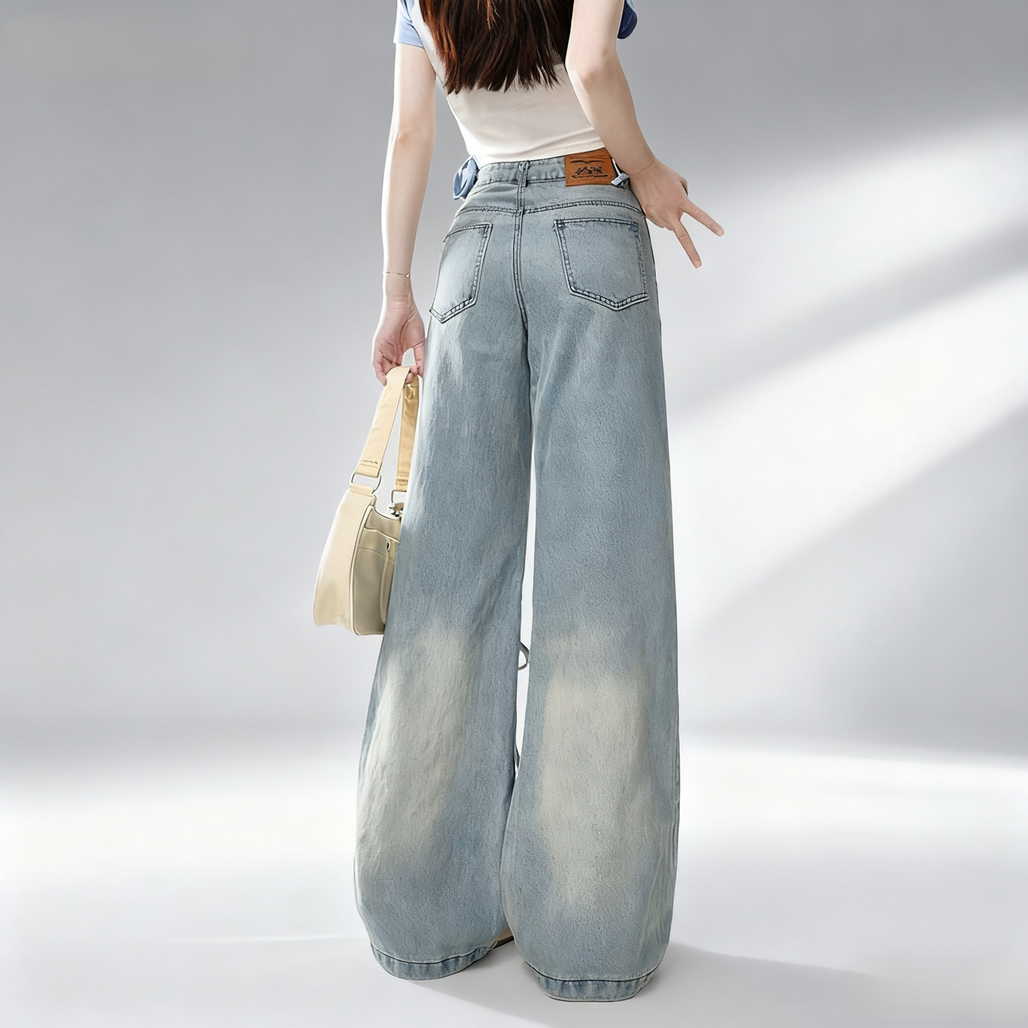 Modische Stickerei auf amerikanischer Denim Jeans