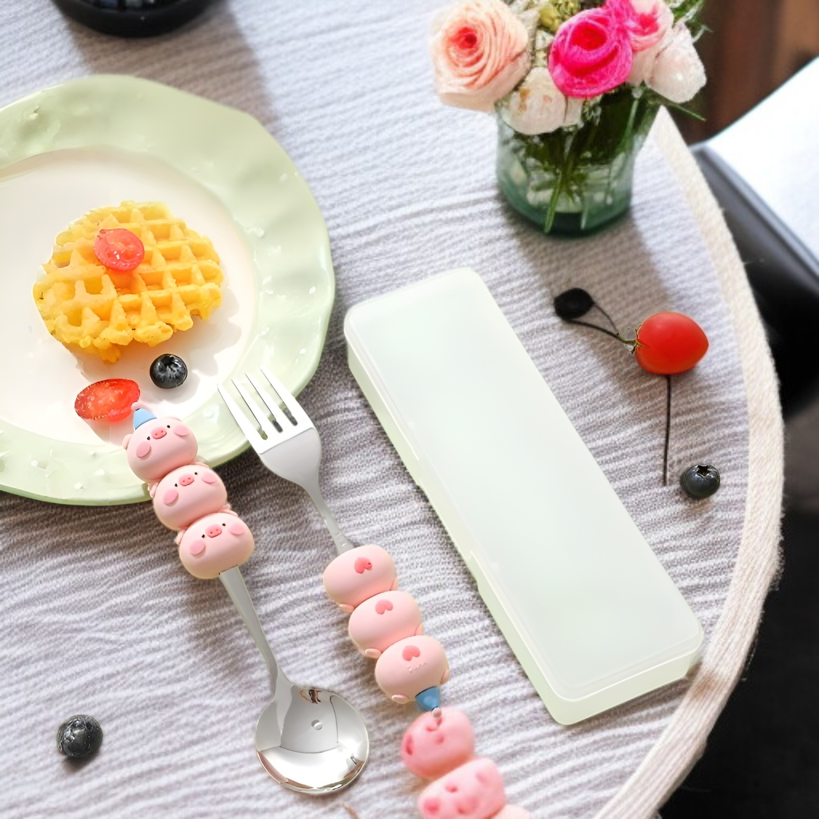 子供の食事トレーニングに最適なカトラリー