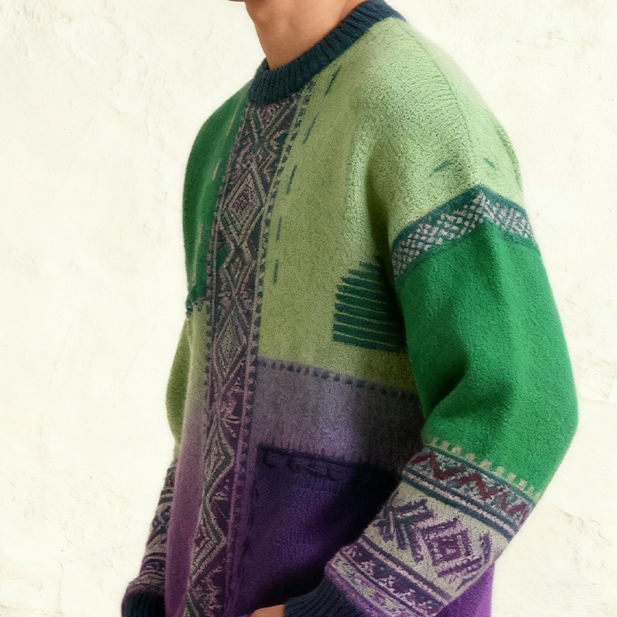 남성 모델이 착용한 체크 니트 스웨터