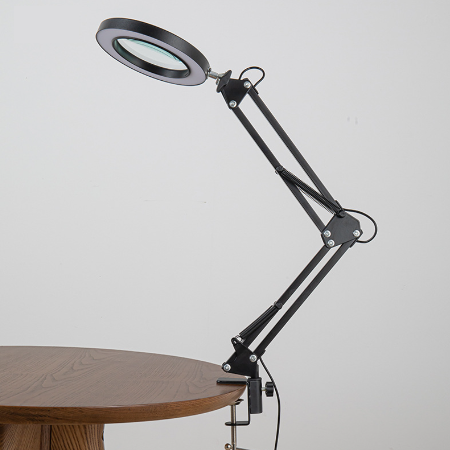 Multifunctional long-arm desk lamp