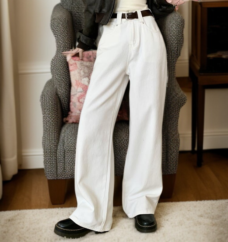 レディースハイウエストストレートホワイトジーンズ全体画像