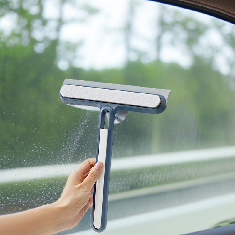 Streak-free window cleaning with silicone squeegee