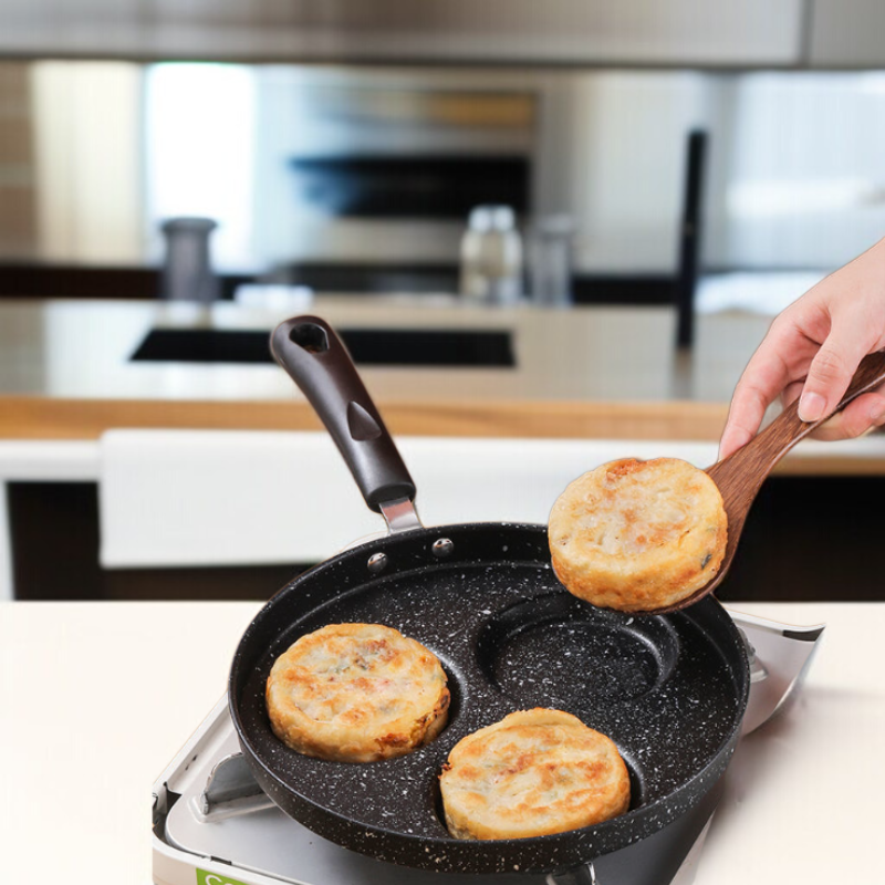 キッチン家庭用パン卵団子パンストライプハート型ノンスティックオムレツパンフラットボトムノンスティックパンウェア