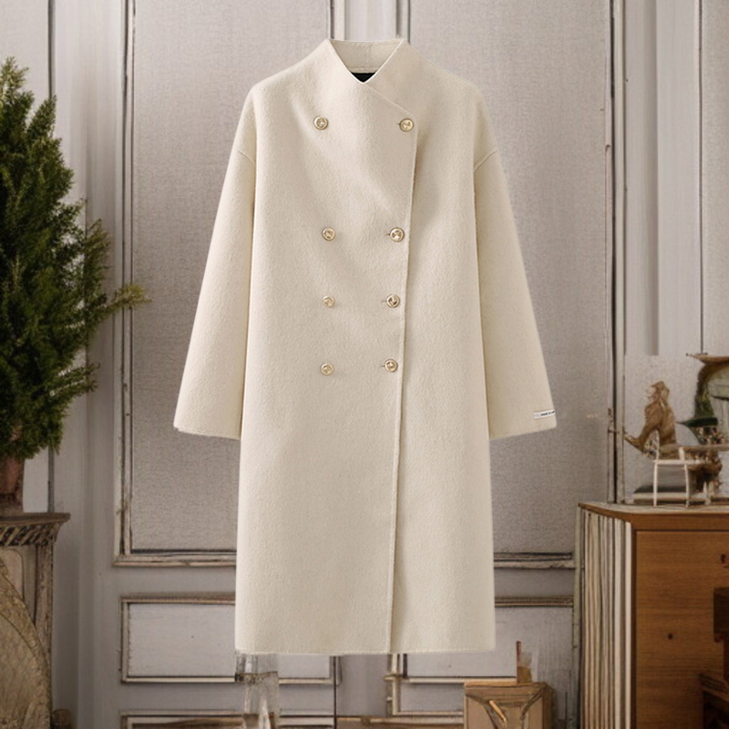 ラペル付きミドル丈ウールコート