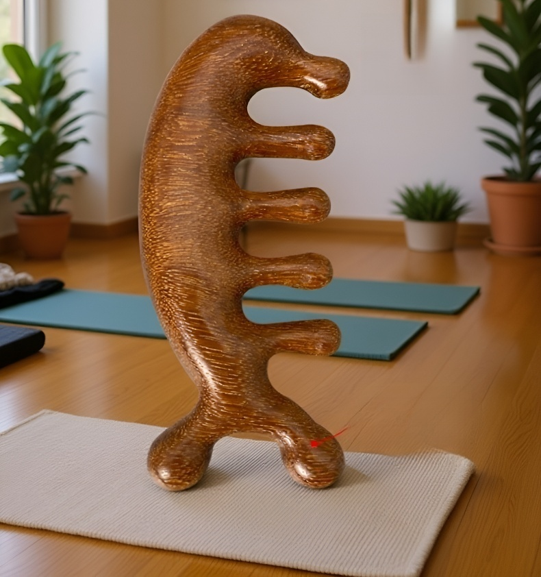 頭皮マッサージに最適なサンダルウッドコーム