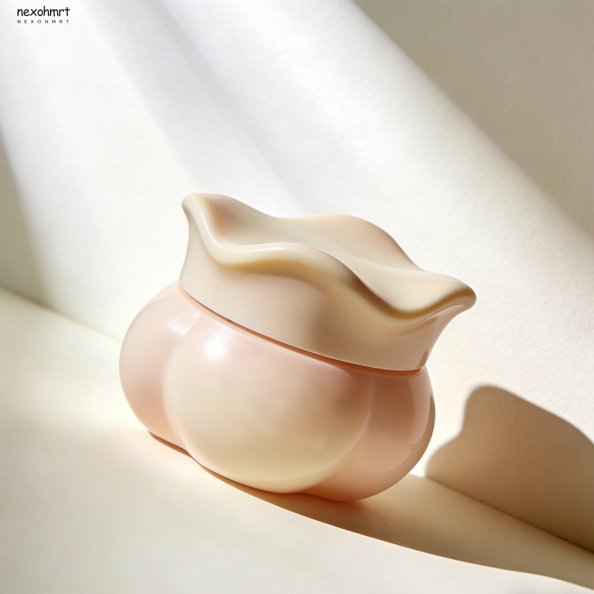 ครีมบำรุงผิวกายช่วยให้ผิวขาวเรียบเนียน