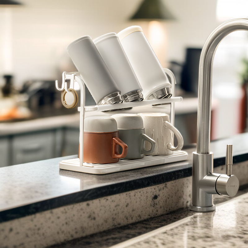 تصميم متين لرف الأكواب