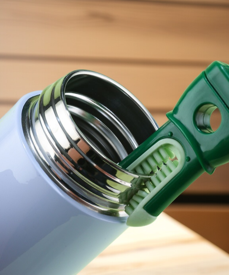 Ergonomische Bürste zur Reinigung von Tassen