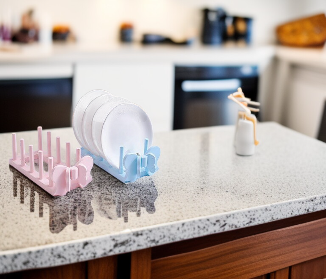 접시와 그릇을 쉽게 꺼낼 수 있는 선반 구조