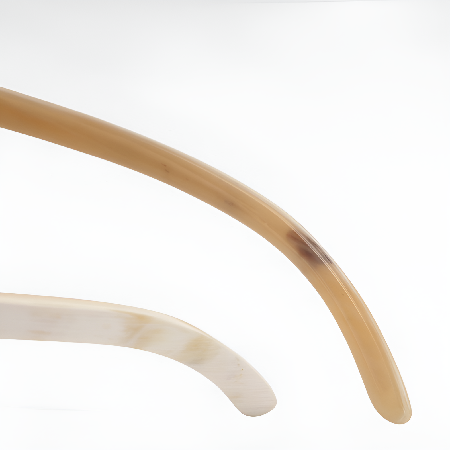 Primer plano de las gafas de lectura sin marco